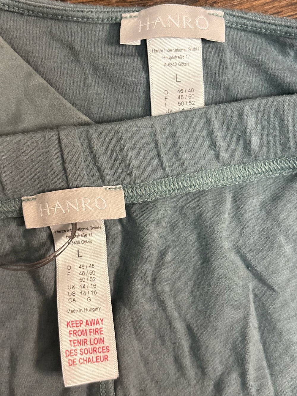 HANRO of Switzerland long-sleeve V-neck lounge or sleep pajamas set Large - Picture 4 of 4